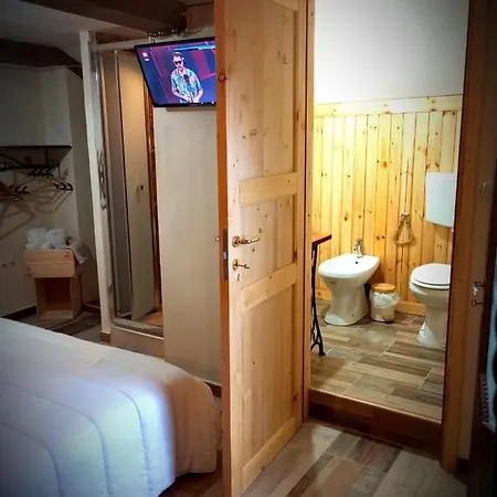 Il Vicoletto סרה סן ברונו